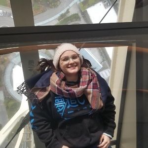 Meet your Posher, Abbie